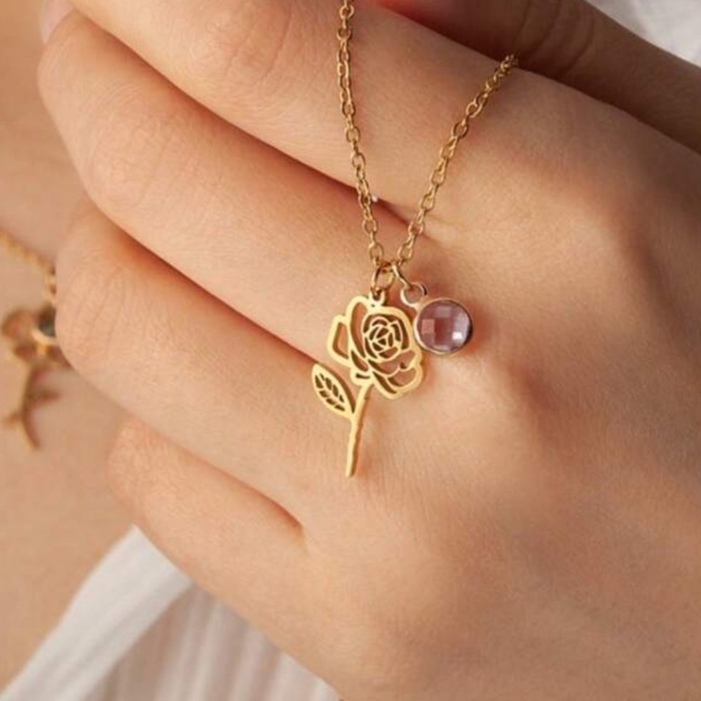 Boutique | Birthstone necklace!